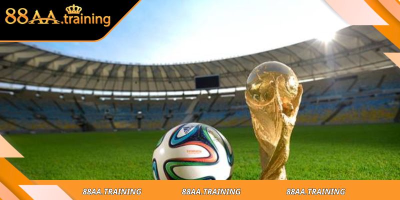 Nhân viên hỗ trợ đặt sân nhanh chóng